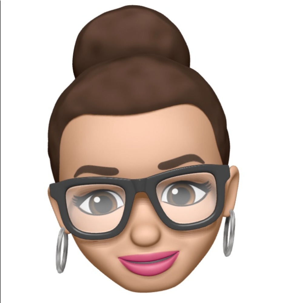 Meet your Posher, Claudia